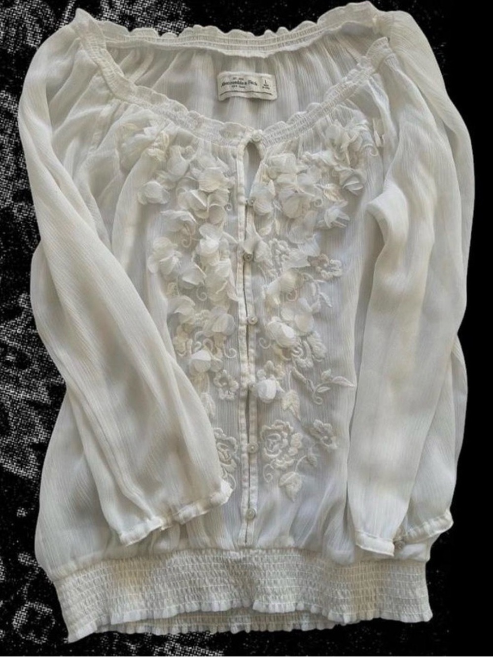 Abercrombie & Fitch White Floral Appliqué floral Blouse